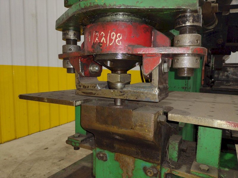 105 TON HILL ACME MODEL #6A HYDRAULIC IRONWORKER W/ CLAMPING: STOCK #22832