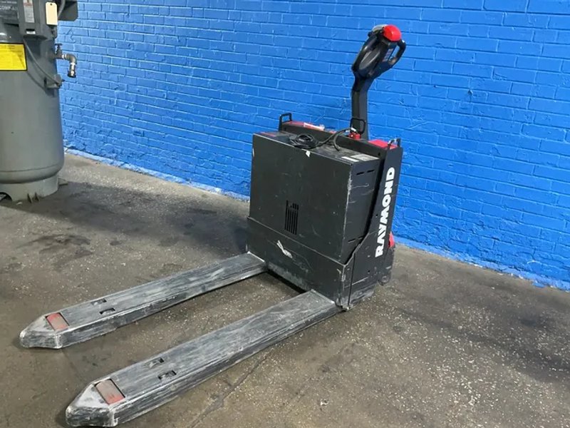 Raymond 4500 Lbs Electric Pallet Jack - 8210