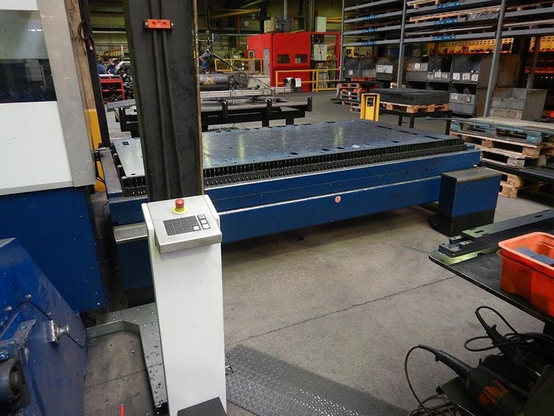 Trumpf - TruLaser 3030 3000 x 1500 mm 3200 Watt