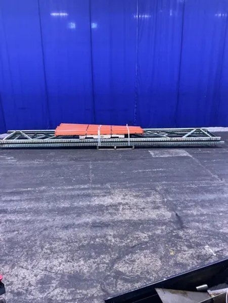 44” X 241” Pallet Racking  - Teardrop