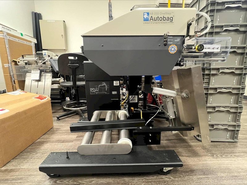 Autobag AB255 OneStep, Flexible Wide Bagging System for Fulfilment and Short-Run Packaging Applications, 2017