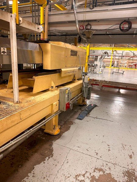 2002 Van Dorn Demag 500SP2800 – 500 Ton Hydraulic Press, 59.2 oz Shot (~1,676 g), Pathfinder Control, Preform-ready