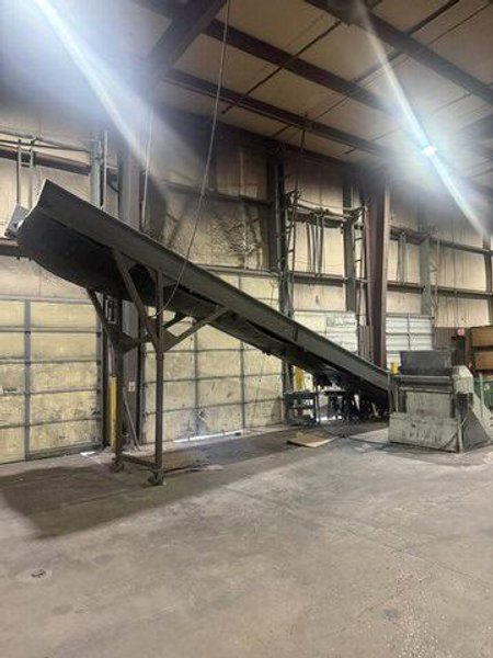 Vecoplan VAZ 1300-M-XL 100 HP Stacked Plastics Shredder, 2017 – with WO-1442 75 HP Granulator
