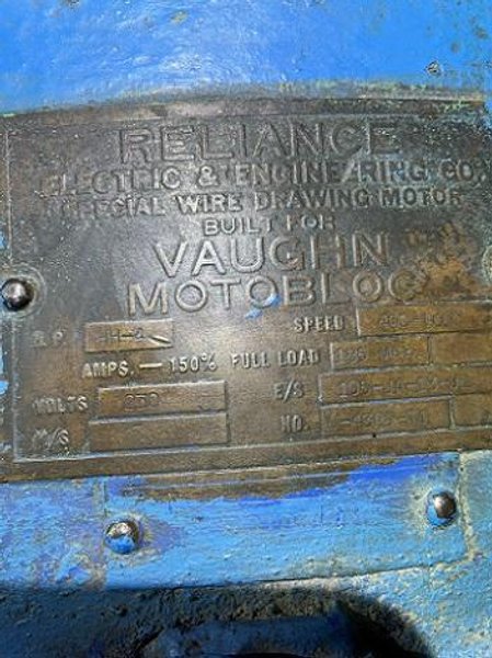 VAUGHN 25" WIRE DRAWING BULL BLOCK
