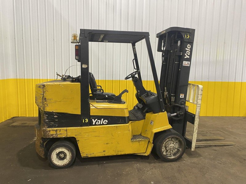 12,000 LBS YALE MODEL #GLC120M LP-GAS FORKLIFT: STOCK #18841