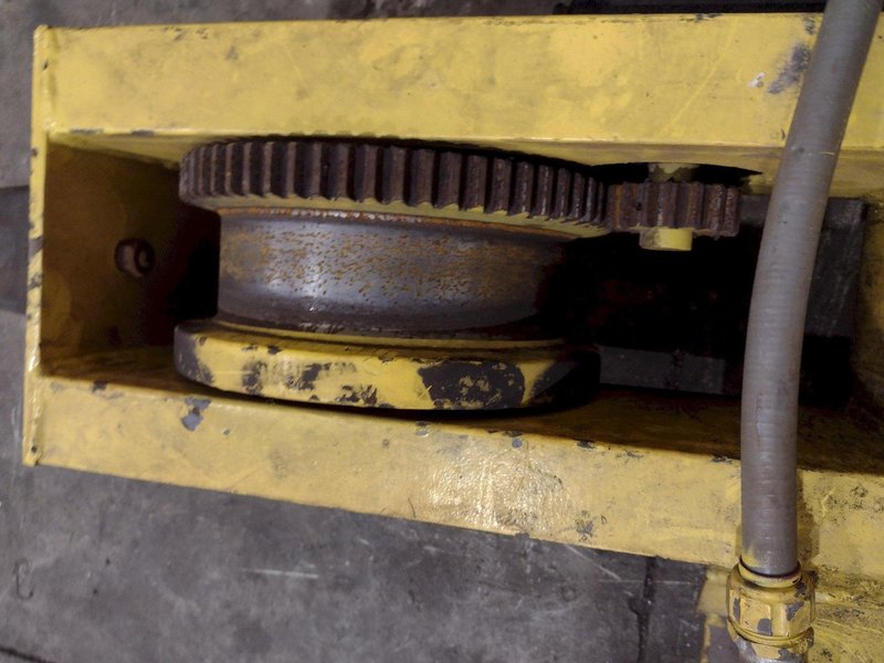 15 TON STAHL TOP RUNNING CRANE HOIST: YOBRO #26048