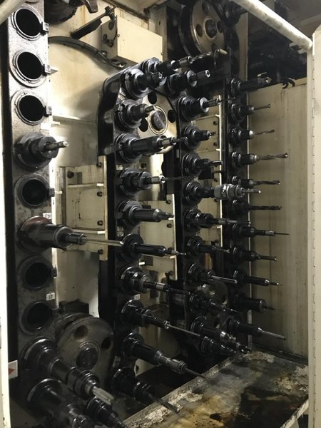Kitamura Mycenter-500 500mm HMC, 1998 – 10,000RPM, CAT50, Chip Conveyor, High Pressure Coolant, 4th Axis, Coolant Thru Spindle