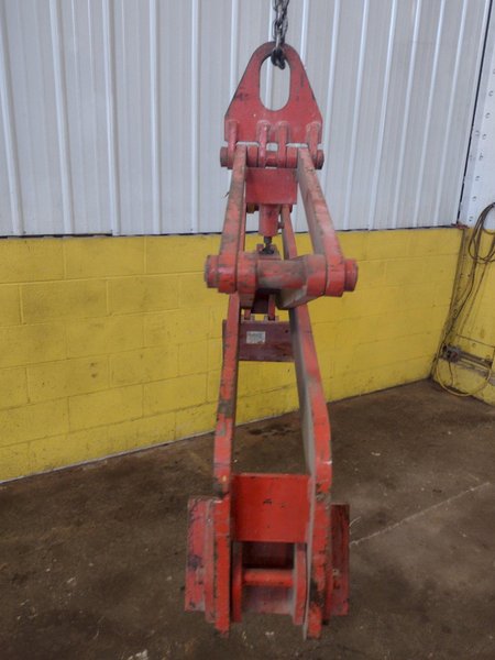 5,000 LB 2.5 TON BUSHMAN MODEL #1570 COIL LIFTING TONGS: STOCK 15294