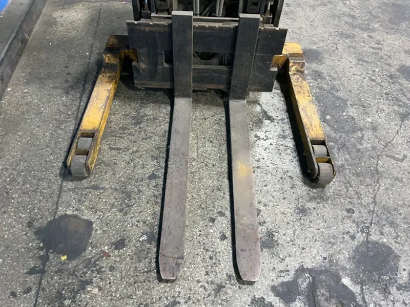 Big Joe  2000 Lbs  Walk Behind Forklift  - Per 20-106
