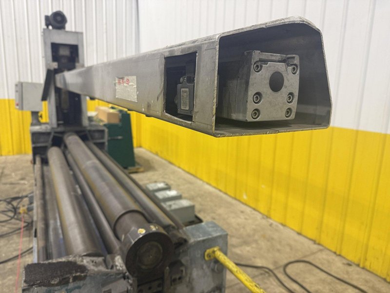80" X .137" TITAN MODEL #8268-2035 PROGRAMMABLE HYDRAULIC PLATE ROLL, NEW 2008: YOBRO #24735