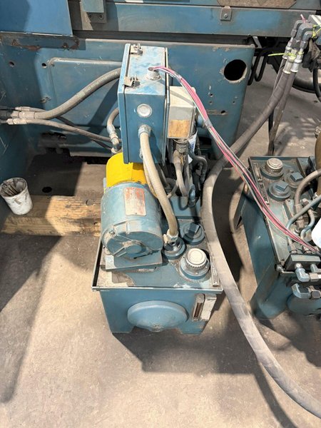 30" X 48" LANDIS CHW CYLINDRICAL GRINDER W/36" DIA. GRINDING WHEEL. STOCK # 0653826