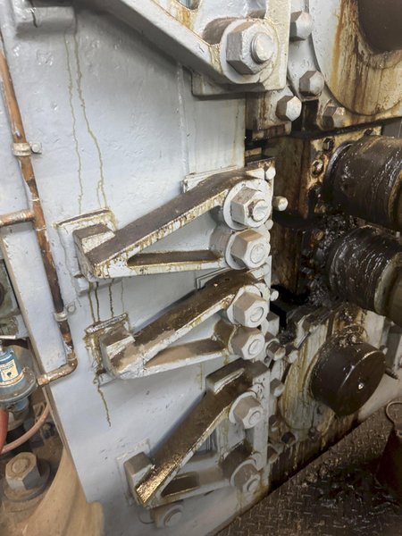 20" WIDE X 22" ROLL DIAMETER 4-HI BLISS 100 HP POWERED ROLLING MILL. STOCK # 0886025