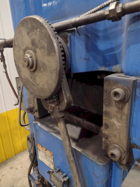 400 TON MINSTER MODEL #90-400 KNUCKLE JOINT PRESS 4.5" STROKE: STOCK #23670