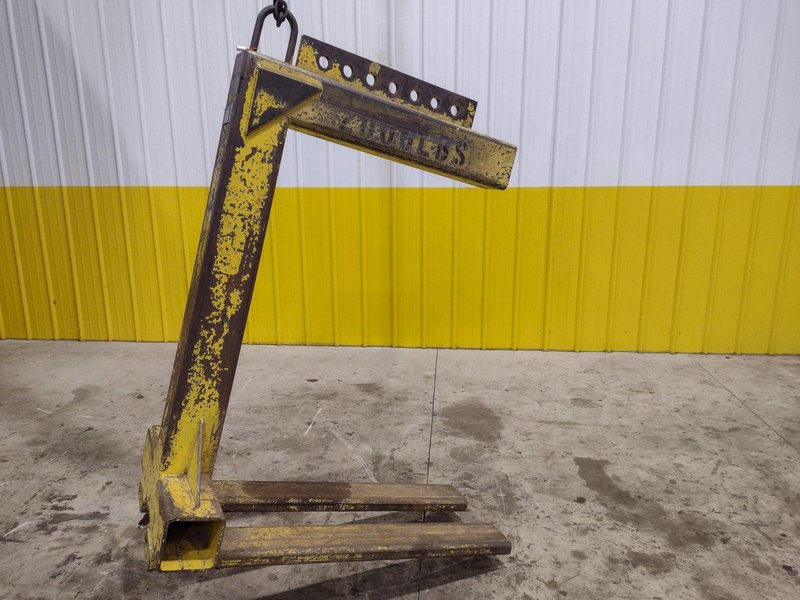 2,000 LB x 42" x 48" NATIONAL IND PALLET LIFTER CRANE ATTACHEMENT: STOCK #22369