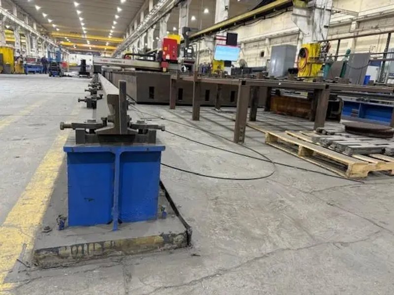 USED KOIKE 10' X 100' CO2 PLATE LASER WITH (2) 4,000 WATT RESONATORS, Year: 2007