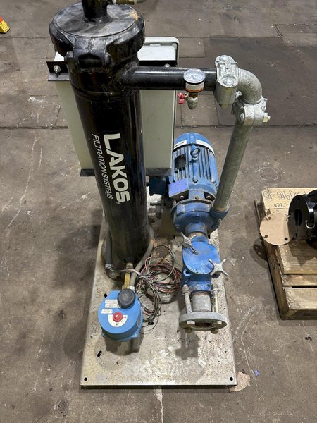 65 GPM X 3 HP LAKOS FILTRATION PUMP &amp; STRAINER: STOCK #21909