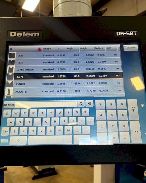 Accurl Genius Pro B40220 13′ x 248 Ton Press Brake