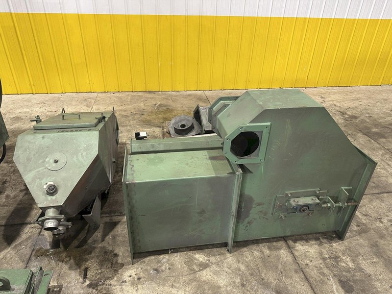 36" X 72" GOFF MODEL #3672D SPINNER HANGER SHOT BLAST CLEANING SYSTEM, NEW 2006: STOCK #22470