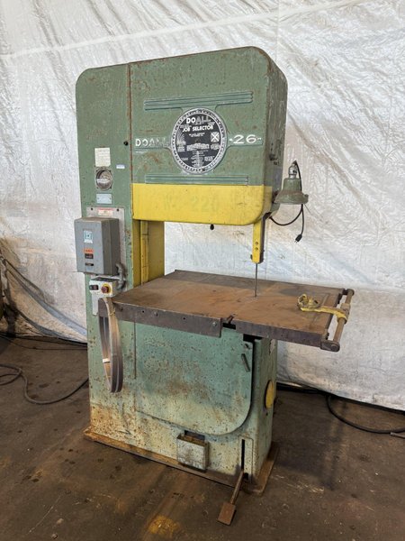 26" DOALL V-26 VERTICAL BANDSAW. STOCK #1000125