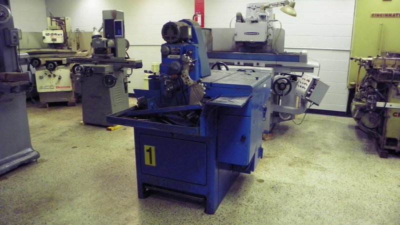 Sunnen Model 1800 Power Stroke Honing Machine, S/N 73633. Offered for parts / rebuild. 