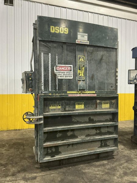 GALBREATH MODEL VBDX3060 VERTICAL CARDBOARD BALER: YOBRO #24581