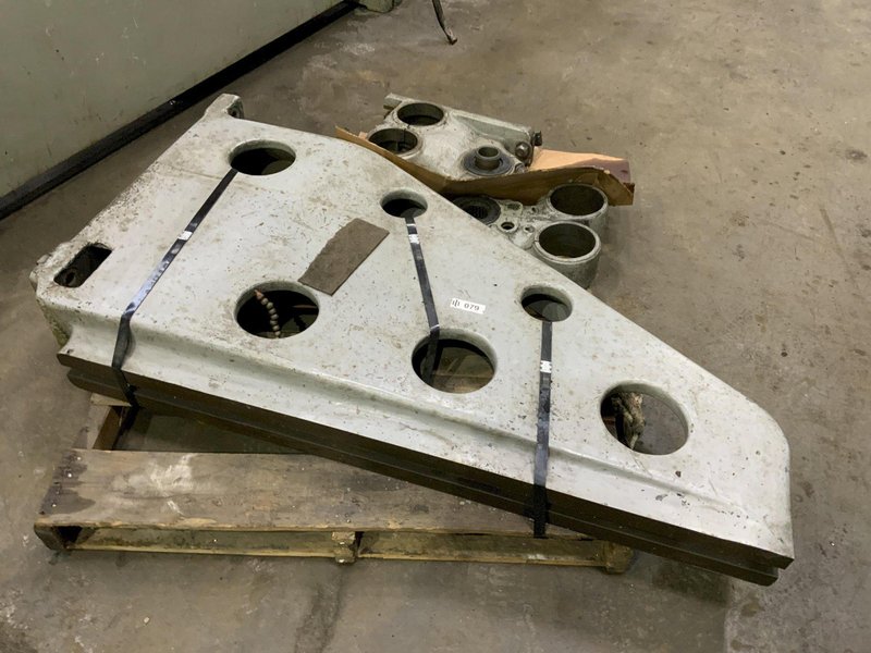KEARNEY &amp; TRECKER MODEL 2408 SIMPLEX HORIZONTAL MILL: STOCK #80854
