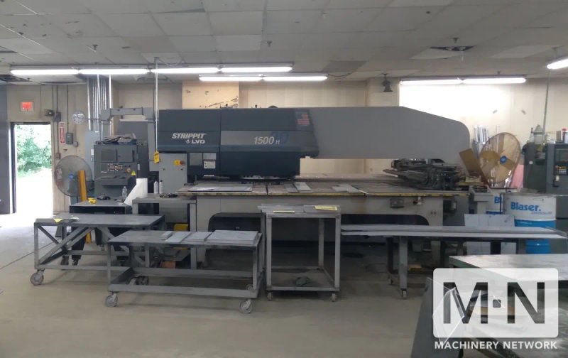 1998 LVD/STRIPPIT 1500 H30 CNC HYDRAULIC TURRET PUNCH