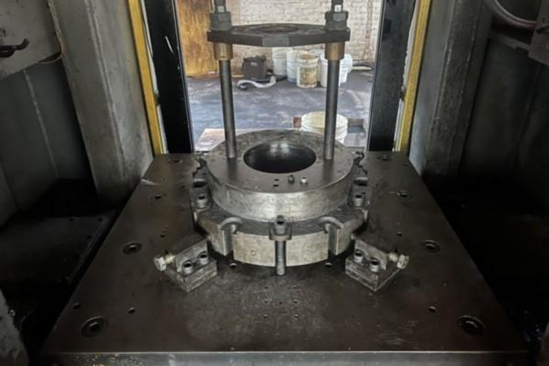 400 TON BLISS/MINSTER SL1-400-48-42 STRAIGHT SIDE LINK DRIVE PRESS. STOCK # 1056622