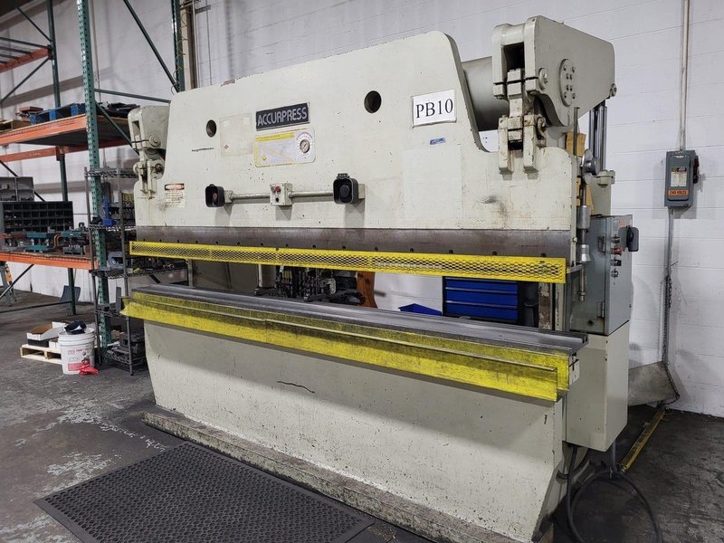 Accurpress 130 Ton X 10′ Press Brake, 1985