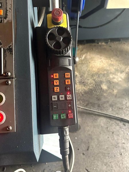 Johnford - Dmc4100LH X: 4100 - Y: 2800 - Z: 800 mm CNC 5 axes