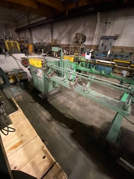 1/8" Shuster Model 1V18 Wire Straightener and Cutoff Machine