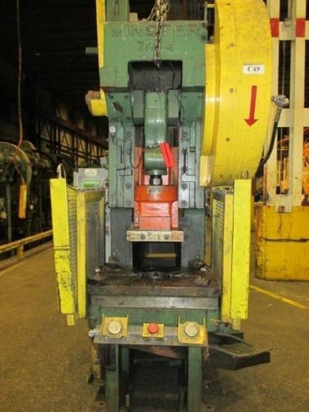 60 TON MINSTER MODEL #70-4 GAP FRAME SINGLE CRANK PRESS