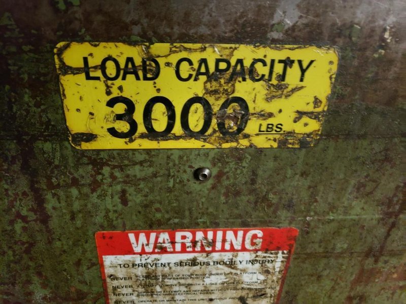 3000 LBS x 36" x 40" COIL UPENDER FLIPPER: YOBRO #26384