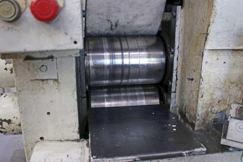 6" x 10" FENN 2 HIGH ROLLING MILL USED FOR CLADDING (14074)