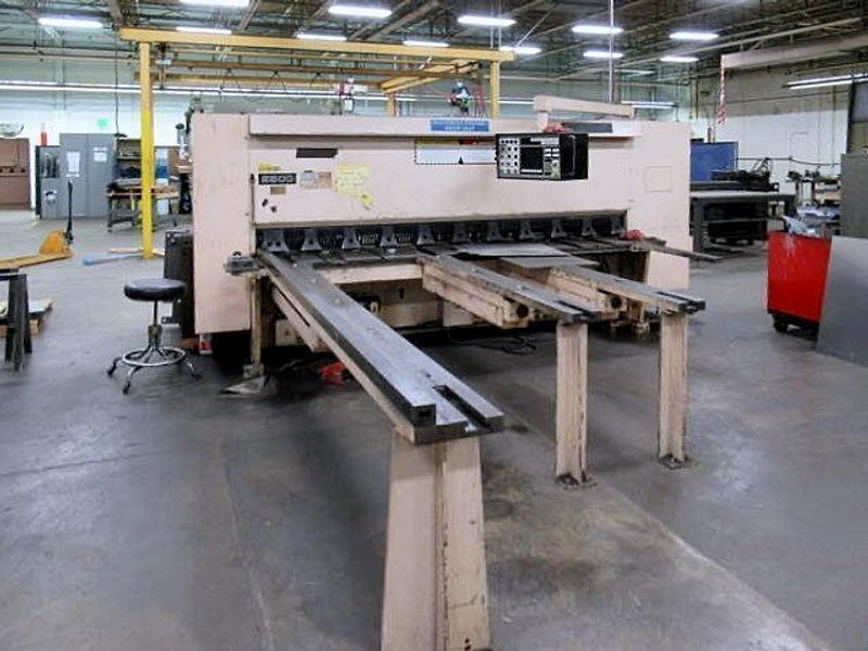Cincinnati 2500 1/4" x 10' (1994) Hydraulic Shear