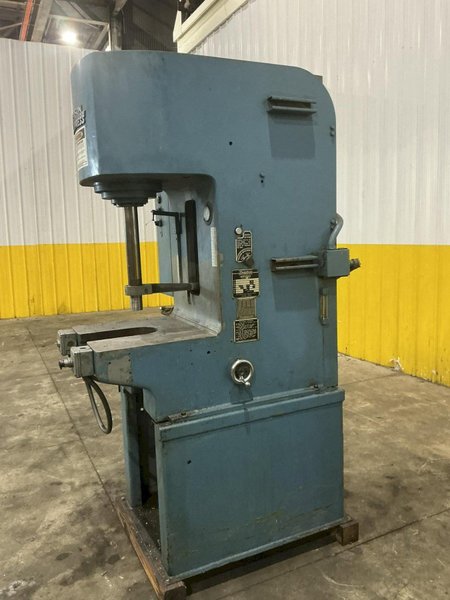 8 TON X 12" STROKE DENISON HYDRAULIC C-FRAME PRESS: YOBRO #26217