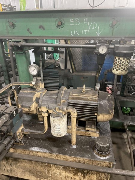 2-1/2" SUTTON MODEL 2-1/2L 18-ROLL 2-PLANE SHAPE &amp; BAR STRAIGHTENER. STOCK # 1060121