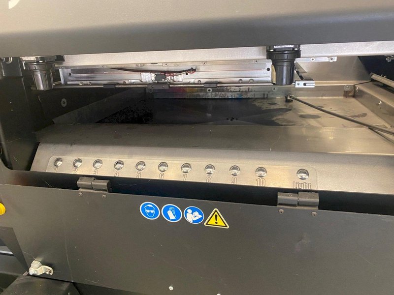 126" NOVUS IMAGING SYNERGIA H/UV WIDE FORMAT PRINTER. STOCK # 0951822
