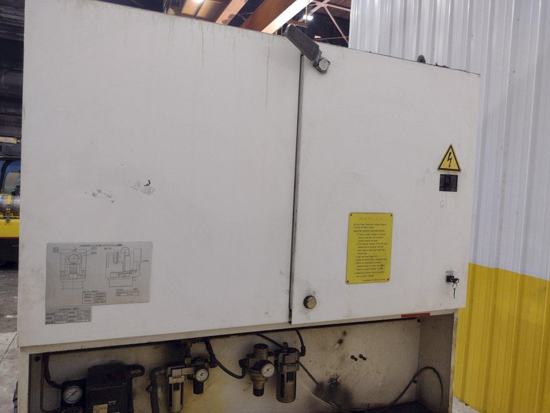 KIRA MODEL #KN30VE ELITE DUAL PALLET CNC VERTICAL MACHINING CENTER: YOBRO #24010