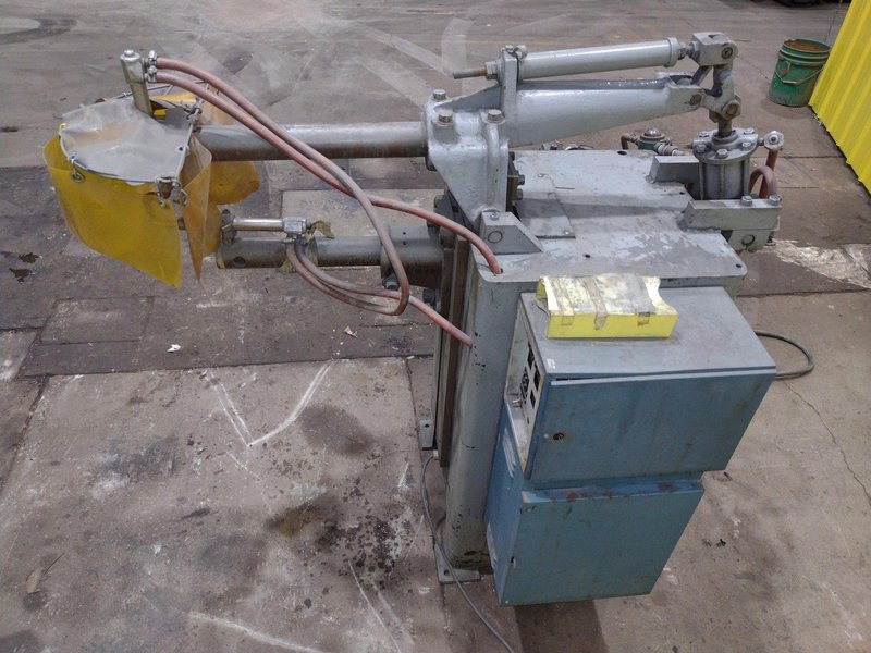 40 KVA x 8" FEDERAL MODEL #R6-36-M ROCKER ARM SPOT WELDER: STOCK #19286