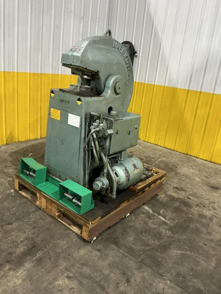 500 TON ESCO MODEL MARK-150 CABLE SWAGING PRESS WITH TOOLING: YOBRO #25855