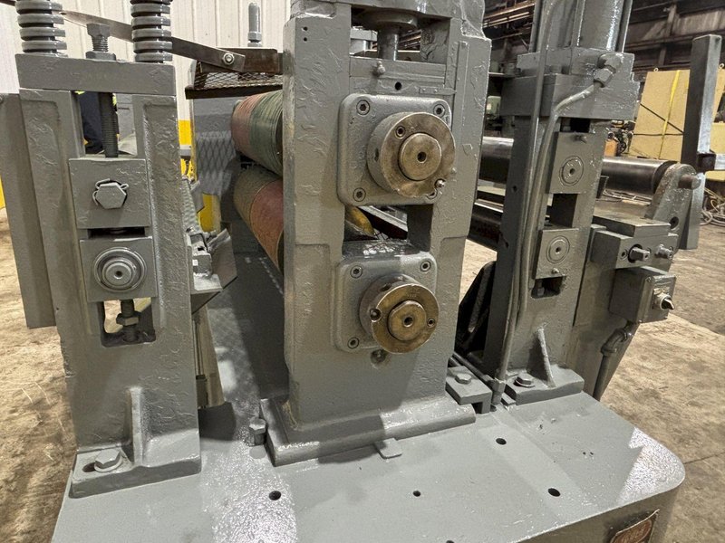 36”  YODER MODEL #M3 POWERED SLITTING HEAD w/ POWERED FEED &amp; HOLD DOWN ROLLS : STOCK #22953