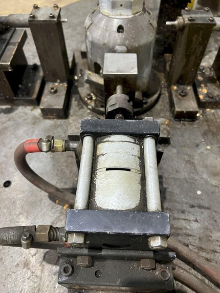 5 SPINDLE PNEUMATIC DRILL MACHINE: STOCK #19907