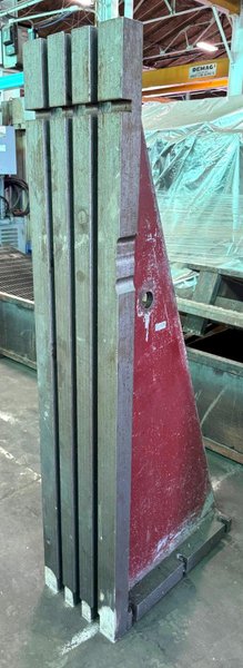 14" x 72" Angle Plate, (3) Vertical T-Slots
