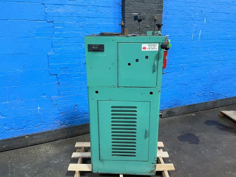 Torin  Springmaker  - W10a