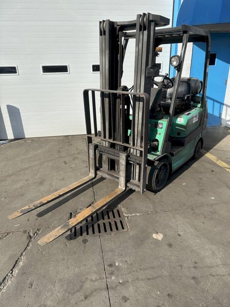 5000 LB MITSUBISHI LP FAS CHUSHION TIRE FORKLIFT: STOCK #77763