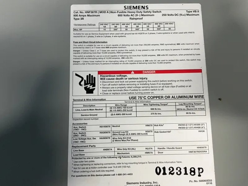 Siemens  800 Amps, 600 Volts  Non Fusible Disconnect  - 012318p