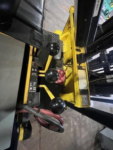 10,000# E100XL2 HYSTER FORKLIFT STOCK# 4061