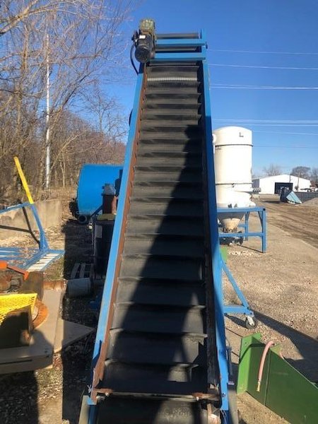 24" INCLINE CONVEYOR