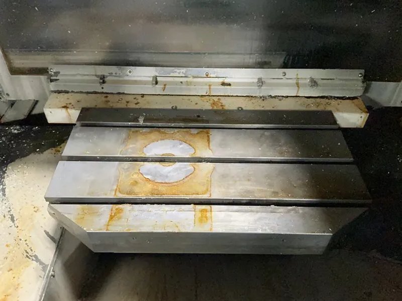 Akira Seiki Co., Ltd. 16”x19”-27.5” CNC VMC - Rmv700apc